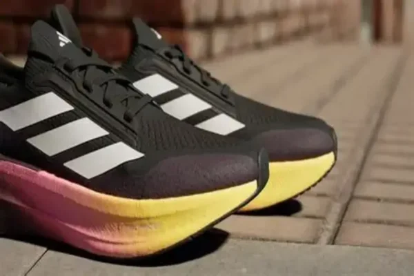 Rekomendasi Sepatu Adidas Running