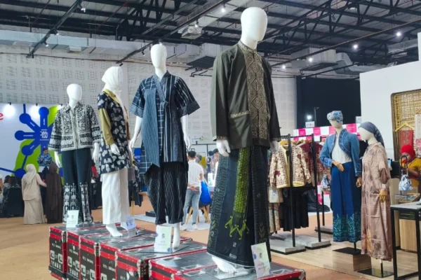 Cara Berpakaian yang baik di Tahun 2026