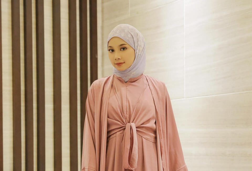 Pashmina Tekstur dan Finishing Unik